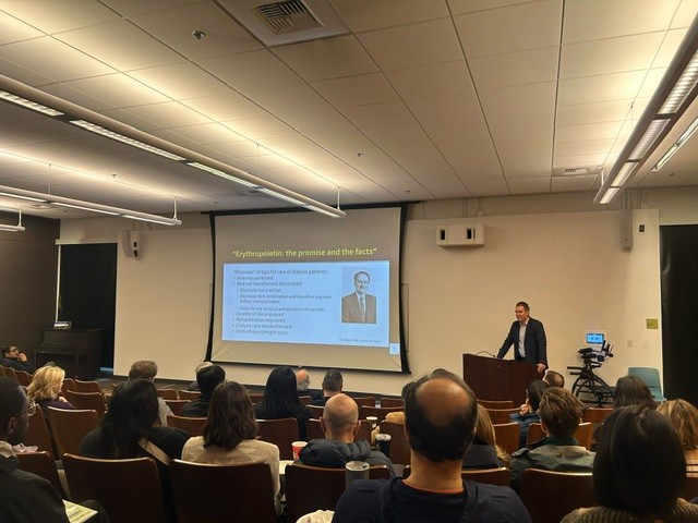 Dr. de Boer at podium